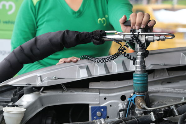 Gas natural vehicular
Gas natural vehicular
Fecha: 17 Mayo 2019.
Para descargar esta fotografía en alta resolución, haga clic sobre la imagen hasta que la misma se despliegue en la pantalla completa; luego dé clic derecho y elija la opción "guardar imagen como". 
En caso de publicación por cualquier medio, solicitamos acompañarla del crédito: "Foto EPM"
Palabras clave: Gas natural vehicular