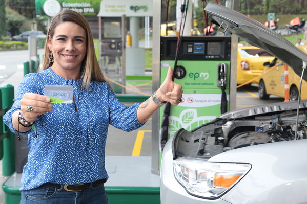Gas natural vehicular
Gas natural vehicular
Fecha: 17 Mayo 2019.
Para descargar esta fotografía en alta resolución, haga clic sobre la imagen hasta que la misma se despliegue en la pantalla completa; luego dé clic derecho y elija la opción "guardar imagen como". 
En caso de publicación por cualquier medio, solicitamos acompañarla del crédito: "Foto EPM"
Palabras clave: Gas natural vehicular