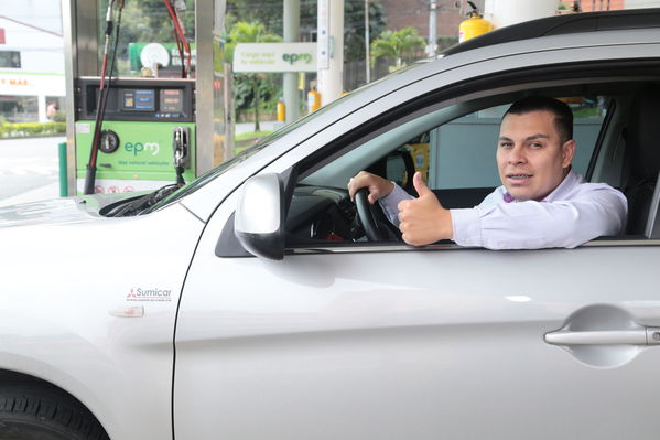 Gas natural vehicular
Gas natural vehicular
Fecha: 17 Mayo 2019.
Para descargar esta fotografía en alta resolución, haga clic sobre la imagen hasta que la misma se despliegue en la pantalla completa; luego dé clic derecho y elija la opción "guardar imagen como". 
En caso de publicación por cualquier medio, solicitamos acompañarla del crédito: "Foto EPM"
Palabras clave: Gas natural vehicular