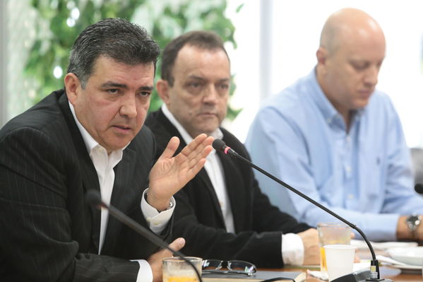 Rueda de Prensa. Entrada en operación Nueva Esperanza.
Rueda de Prensa. Entrada en operación Nueva Esperanza.
Fecha: Mayo 16 de 2017
Para descargar esta fotografía en alta resolución, haga clic sobre la imagen hasta que la misma se despliegue en la pantalla completa; luego dé clic derecho y elija la opción "guardar imagen como". 
En caso de publicación por cualquier medio, solicitamos acompañarla del crédito: "Foto EPM"
Palabras clave: Rueda Prensa Entrada operación Nueva Esperanza