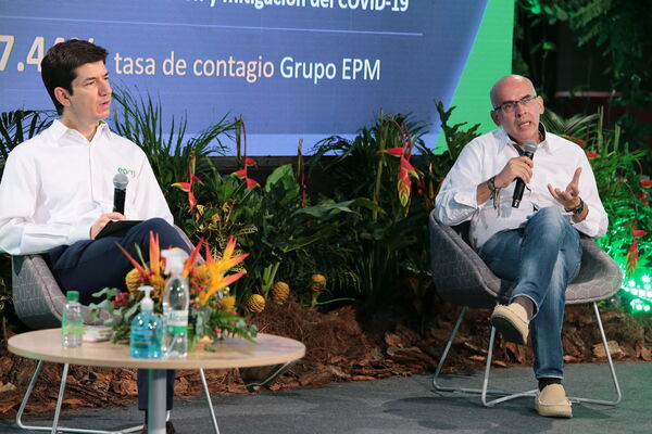 Rendición Cuentas 2020
Rendición de Cuentas 2020.
Fecha: 13 Mayo 2021.
Para descargar esta fotografía en alta resolución, haga clic sobre la imagen hasta que la misma se despliegue en la pantalla completa; luego dé clic derecho y elija la opción "guardar imagen como". 
En caso de publicación por cualquier medio, solicitamos acompañarla del crédito: "Foto EPM"
Palabras clave: Rendición Cuentas 2020
