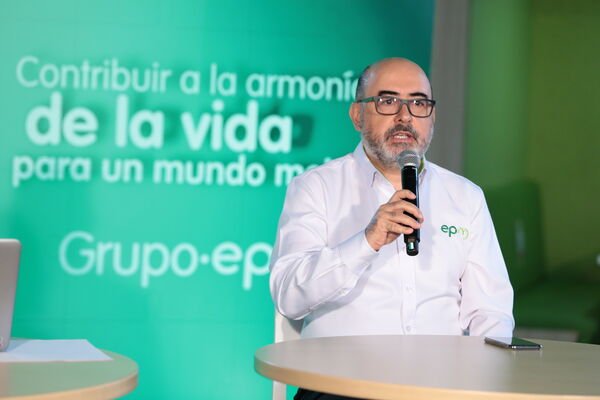 Rendición Cuentas 2020
Rendición de Cuentas 2020.
Fecha: 13 Mayo 2021.
Para descargar esta fotografía en alta resolución, haga clic sobre la imagen hasta que la misma se despliegue en la pantalla completa; luego dé clic derecho y elija la opción "guardar imagen como". 
En caso de publicación por cualquier medio, solicitamos acompañarla del crédito: "Foto EPM"
Palabras clave: Rendición Cuentas 2020