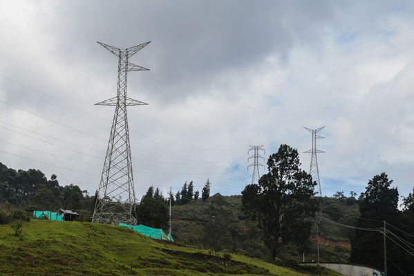 Proyecto Bello Guayabal Ancón
Proyecto Bello-Guayabal-Ancón
Fecha: Mayo 17 de 2017
Para descargar esta fotografía en alta resolución, haga clic sobre la imagen hasta que la misma se despliegue en la pantalla completa; luego dé clic derecho y elija la opción "guardar imagen como". 
En caso de publicación por cualquier medio, solicitamos acompañarla del crédito: "Foto EPM"
Palabras clave: Proyecto Bello Guayabal Ancón