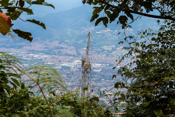 Proyecto Bello Guayabal Ancón
Proyecto Bello-Guayabal-Ancón
Fecha: Mayo 17 de 2017
Para descargar esta fotografía en alta resolución, haga clic sobre la imagen hasta que la misma se despliegue en la pantalla completa; luego dé clic derecho y elija la opción "guardar imagen como". 
En caso de publicación por cualquier medio, solicitamos acompañarla del crédito: "Foto EPM"
Palabras clave: Proyecto Bello Guayabal Ancón