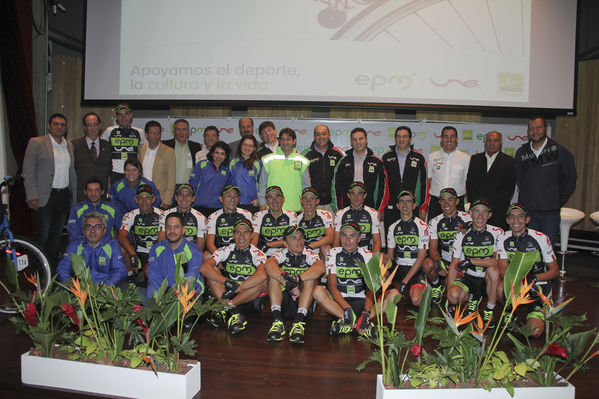 Lanzamiento del equipo de ciclismo EPM – UNE - Área Metropolitana
Lanzamiento del equipo de ciclismo EPM – UNE - Área Metropolitana
Fecha: Marzo 12 de 2014
Para descargar esta fotografía en alta resolución, haga clic sobre la imagen hasta que la misma se despliegue en la pantalla completa; luego dé clic derecho y elija la opción "guardar imagen como". 
En caso de publicación por cualquier medio, solicitamos acompañarla del crédito: "Foto EPM"

Palabras clave: Lanzamiento equipo ciclismo EPM UNE Área Metropolitana