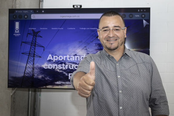 Contratistas Aliados EPM
Contratistas y aliados EPM
Fecha: Marzo 16 2021.
Para descargar esta fotografía en alta resolución, haga clic sobre la imagen hasta que la misma se despliegue en la pantalla completa; luego dé clic derecho y elija la opción "guardar imagen como". 
En caso de publicación por cualquier medio, solicitamos acompañarla del crédito: "Foto EPM"
Palabras clave: Contratistas Aliados EPM