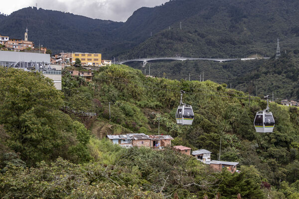 Avances conexión aguas potables oriente Medellín
Avances conexión aguas potables oriente Medellín
Fecha: Marzo 17 2021.
Para descargar esta fotografía en alta resolución, haga clic sobre la imagen hasta que la misma se despliegue en la pantalla completa; luego dé clic derecho y elija la opción "guardar imagen como". 
En caso de publicación por cualquier medio, solicitamos acompañarla del crédito: "Foto EPM"
Palabras clave: Avances conexión aguas potables oriente Medellín