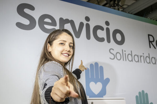 Equipo Servicios Compartidos
Equipo de Servicios Compartidos.
Fecha: Marzo 18 2021
Para descargar esta fotografía en alta resolución, haga clic sobre la imagen hasta que la misma se despliegue en la pantalla completa; luego dé clic derecho y elija la opción "guardar imagen como". 
En caso de publicación por cualquier medio, solicitamos acompañarla del crédito: "Foto EPM"
Palabras clave: Equipo Servicios Compartidos