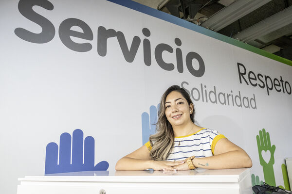 Equipo Servicios Compartidos
Equipo de Servicios Compartidos.
Fecha: Marzo 18 2021
Para descargar esta fotografía en alta resolución, haga clic sobre la imagen hasta que la misma se despliegue en la pantalla completa; luego dé clic derecho y elija la opción "guardar imagen como". 
En caso de publicación por cualquier medio, solicitamos acompañarla del crédito: "Foto EPM"
Palabras clave: Equipo Servicios Compartidos