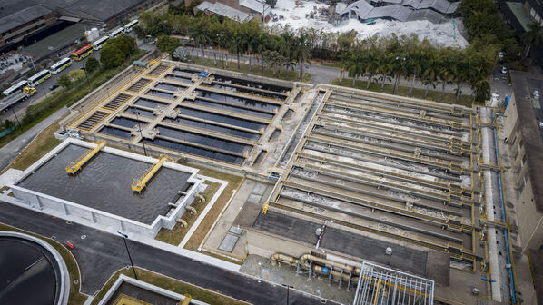 Planta de tratamiento de San Fernando 20 años de servicio
Fecha: Mayo 14 de 2020
Para descargar esta fotografía en alta resolución, haga clic sobre la imagen hasta que la misma se despliegue en la pantalla completa; luego dé clic derecho y elija la opción "guardar imagen como".
En caso de publicación por cualquier medio, solicitamos acompañarla del crédito: "Foto EPM"
