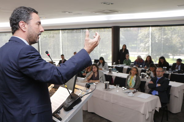 Rueda de prensa – Entrada en operación de Nueva Esperanza
Rueda de prensa – Entrada en operación de Nueva Esperanza
Fecha: Mayo 16 de 2017. Ciudad: Bogotá
Para descargar esta fotografía en alta resolución, haga clic sobre la imagen hasta que la misma se despliegue en la pantalla completa; luego dé clic derecho y elija la opción "guardar imagen como". 
En caso de publicación por cualquier medio, solicitamos acompañarla del crédito: "Foto EPM"
Palabras clave: Rueda de prensa – Entrada en operación de Nueva Esperanza