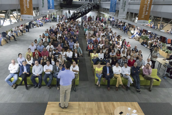 Rueda Prensa Contingencia Hidroituango Mayo 25
Fecha: Mayo 25 2018.
Rueda Prensa Contingencia Hidroituango.
Para descargar esta fotografía en alta resolución, haga clic sobre la imagen hasta que la misma se despliegue en la pantalla completa; luego dé clic derecho y elija la opción "guardar imagen como". 
En caso de publicación por cualquier medio, solicitamos acompañarla del crédito: "Foto EPM"
Palabras clave: Rueda Prensa Contingencia Hidroituango Mayo 25