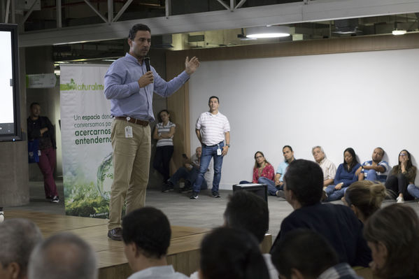Rueda Prensa Contingencia Hidroituango Mayo 25
Fecha: Mayo 25 2018.
Rueda Prensa Contingencia Hidroituango.
Para descargar esta fotografía en alta resolución, haga clic sobre la imagen hasta que la misma se despliegue en la pantalla completa; luego dé clic derecho y elija la opción "guardar imagen como". 
En caso de publicación por cualquier medio, solicitamos acompañarla del crédito: "Foto EPM"
Palabras clave: Rueda Prensa Contingencia Hidroituango Mayo 25
