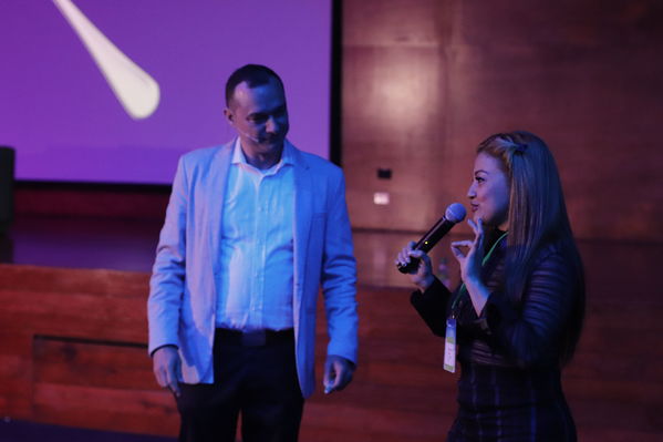 Innovar+
Innovar+
Fecha: 28 Mayo 2019.
Para descargar esta fotografía en alta resolución, haga clic sobre la imagen hasta que la misma se despliegue en la pantalla completa; luego dé clic derecho y elija la opción "guardar imagen como". 
En caso de publicación por cualquier medio, solicitamos acompañarla del crédito: "Foto EPM"
Palabras clave: Innovar+