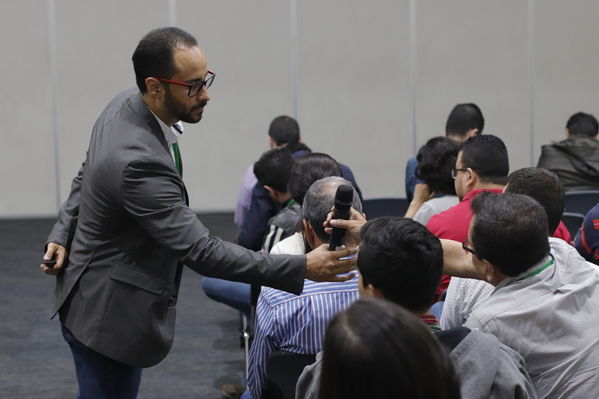 Innovar+
Innovar+
Fecha: 28 Mayo 2019.
Para descargar esta fotografía en alta resolución, haga clic sobre la imagen hasta que la misma se despliegue en la pantalla completa; luego dé clic derecho y elija la opción "guardar imagen como". 
En caso de publicación por cualquier medio, solicitamos acompañarla del crédito: "Foto EPM"
Palabras clave: Innovar+