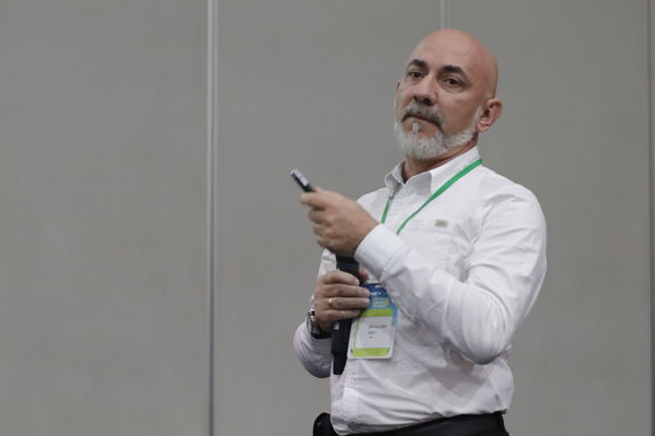 Innovar+
Innovar+
Fecha: 28 Mayo 2019.
Para descargar esta fotografía en alta resolución, haga clic sobre la imagen hasta que la misma se despliegue en la pantalla completa; luego dé clic derecho y elija la opción "guardar imagen como". 
En caso de publicación por cualquier medio, solicitamos acompañarla del crédito: "Foto EPM"
Palabras clave: Innovar+