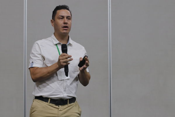 Innovar+
Innovar+
Fecha: 28 Mayo 2019.
Para descargar esta fotografía en alta resolución, haga clic sobre la imagen hasta que la misma se despliegue en la pantalla completa; luego dé clic derecho y elija la opción "guardar imagen como". 
En caso de publicación por cualquier medio, solicitamos acompañarla del crédito: "Foto EPM"
Palabras clave: Innovar+