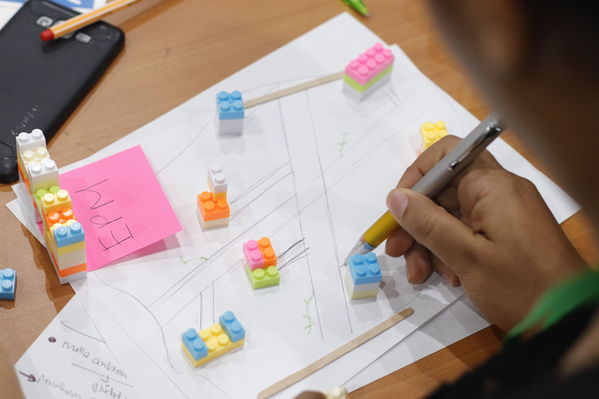 Innovar+
Innovar+
Fecha: 28 Mayo 2019.
Para descargar esta fotografía en alta resolución, haga clic sobre la imagen hasta que la misma se despliegue en la pantalla completa; luego dé clic derecho y elija la opción "guardar imagen como". 
En caso de publicación por cualquier medio, solicitamos acompañarla del crédito: "Foto EPM"
Palabras clave: Innovar+