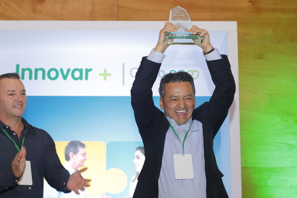 Innovar+
Innovar+
Fecha: 28 Mayo 2019.
Para descargar esta fotografía en alta resolución, haga clic sobre la imagen hasta que la misma se despliegue en la pantalla completa; luego dé clic derecho y elija la opción "guardar imagen como". 
En caso de publicación por cualquier medio, solicitamos acompañarla del crédito: "Foto EPM"
Palabras clave: Innovar+