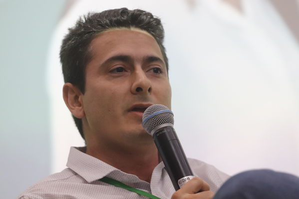 Innovar+
Innovar+
Fecha: 28 Mayo 2019.
Para descargar esta fotografía en alta resolución, haga clic sobre la imagen hasta que la misma se despliegue en la pantalla completa; luego dé clic derecho y elija la opción "guardar imagen como". 
En caso de publicación por cualquier medio, solicitamos acompañarla del crédito: "Foto EPM"
Palabras clave: Innovar+