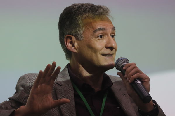 Innovar+
Innovar+
Fecha: 28 Mayo 2019.
Para descargar esta fotografía en alta resolución, haga clic sobre la imagen hasta que la misma se despliegue en la pantalla completa; luego dé clic derecho y elija la opción "guardar imagen como". 
En caso de publicación por cualquier medio, solicitamos acompañarla del crédito: "Foto EPM"
Palabras clave: Innovar+