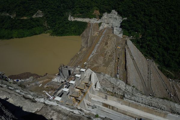 Fotos panorámicas obras
Fotos panorámicas obras.
cha: 29 Mayo 2018.
Para descargar esta fotografía en alta resolución, haga clic sobre la imagen hasta que la misma se despliegue en la pantalla completa; luego dé clic derecho y elija la opción "guardar imagen como". 
En caso de publicación por cualquier medio, solicitamos acompañarla del crédito: "Foto EPM
Palabras clave: Fotos panorámicas obras