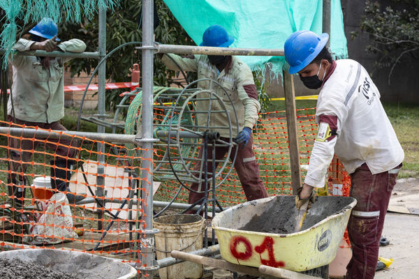 Modernización Planta de Agua Potable Ayurá
Modernización Planta de Agua Potable Ayurá
Fecha: Mayo 29 2020.
Para descargar esta fotografía en alta resolución, haga clic sobre la imagen hasta que la misma se despliegue en la pantalla completa; luego dé clic derecho y elija la opción "guardar imagen como". 
En caso de publicación por cualquier medio, solicitamos acompañarla del crédito: "Foto EPM"
Palabras clave: Nuevo Alcantarillado en Ayurá