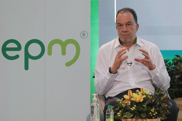 Rendición de cuentas EPM 2020
Rendición de cuentas EPM 2020
Fecha: Mayo 7 de 2020
Para descargar esta fotografía en alta resolución, haga clic sobre la imagen hasta que la misma se despliegue en la pantalla completa; luego dé clic derecho y elija la opción "guardar imagen como".
En caso de publicación por cualquier medio, solicitamos acompañarla del crédito: "Foto EPM"

Palabras clave: Rendición de cuentas EPM 2020