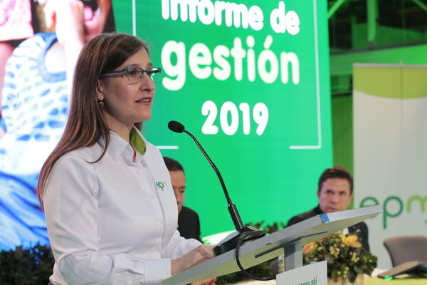 Rendición de cuentas EPM 2020
Rendición de cuentas EPM 2020
Fecha: Mayo 7 de 2020
Para descargar esta fotografía en alta resolución, haga clic sobre la imagen hasta que la misma se despliegue en la pantalla completa; luego dé clic derecho y elija la opción "guardar imagen como".
En caso de publicación por cualquier medio, solicitamos acompañarla del crédito: "Foto EPM"

Palabras clave: Rendición de cuentas EPM 2020