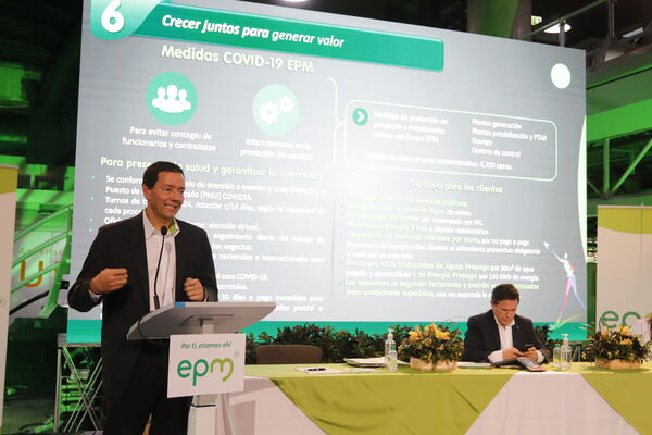 Rendición de cuentas EPM 2020
Rendición de cuentas EPM 2020
Fecha: Mayo 7 de 2020
Para descargar esta fotografía en alta resolución, haga clic sobre la imagen hasta que la misma se despliegue en la pantalla completa; luego dé clic derecho y elija la opción "guardar imagen como".
En caso de publicación por cualquier medio, solicitamos acompañarla del crédito: "Foto EPM"

Palabras clave: Rendición de cuentas EPM 2020