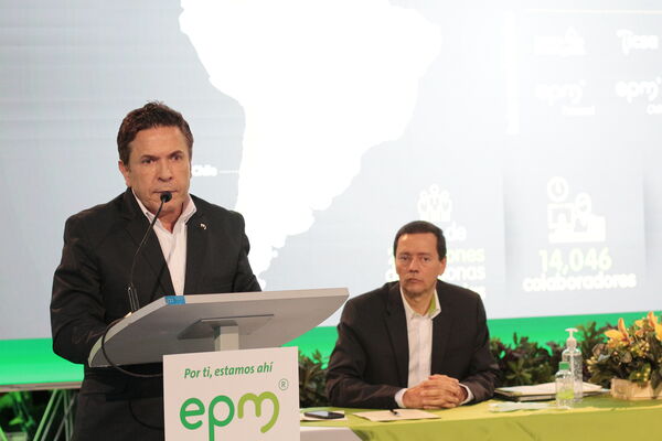 Rendición de cuentas EPM 2020
Rendición de cuentas EPM 2020
Fecha: Mayo 7 de 2020
Para descargar esta fotografía en alta resolución, haga clic sobre la imagen hasta que la misma se despliegue en la pantalla completa; luego dé clic derecho y elija la opción "guardar imagen como".
En caso de publicación por cualquier medio, solicitamos acompañarla del crédito: "Foto EPM"

Palabras clave: Rendición de cuentas EPM 2020