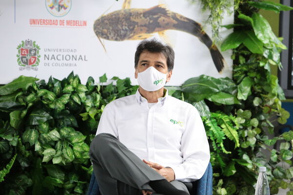 Nuevas especies halladas Río Cauca
Nuevas especies halladas Río Cauca
Fecha: 11 Noviembre 2020.
Para descargar esta fotografía en alta resolución, haga clic sobre la imagen hasta que la misma se despliegue en la pantalla completa; luego dé clic derecho y elija la opción "guardar imagen como". 
En caso de publicación por cualquier medio, solicitamos acompañarla del crédito: "Foto EPM"
Palabras clave: Nuevas especies halladas Río Cauca