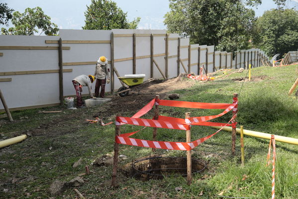 Modernización Planta Ayurá
Modernización Planta La Ayurá
Fecha: Noviembre 27 2019 
Para descargar esta fotografía en alta resolución, haga clic sobre la imagen hasta que la misma se despliegue en la pantalla completa; luego dé clic derecho y elija la opción "guardar imagen como". 
En caso de publicación por cualquier medio, solicitamos acompañarla del crédito: "Foto EPM"
Palabras clave: Modernización Planta Ayurá