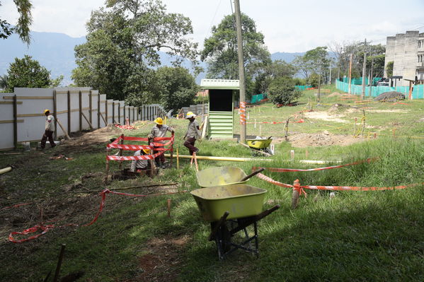 Modernización Planta Ayurá
Modernización Planta La Ayurá
Fecha: Noviembre 27 2019 
Para descargar esta fotografía en alta resolución, haga clic sobre la imagen hasta que la misma se despliegue en la pantalla completa; luego dé clic derecho y elija la opción "guardar imagen como". 
En caso de publicación por cualquier medio, solicitamos acompañarla del crédito: "Foto EPM"
Palabras clave: Modernización Planta Ayurá