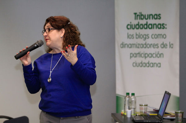 Encuentro de Medios Comunitarios y Ciudadanos UNE Grupo EPM
Encuentro de Medios Comunitarios y Ciudadanos UNE Grupo EPM
Fecha: Noviembre 7 de 2013. 
Para descargar esta fotografía en alta resolución, haga clic sobre la imagen hasta que la misma se despliegue en la pantalla completa; luego dé clic derecho y elija la opción "guardar imagen como". 
En caso de publicación por cualquier medio, solicitamos acompañarla del crédito: "Foto EPM"
Palabras clave: Encuentro Medios Comunitarios Ciudadanos UNE Grupo EPM