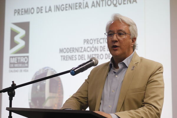 Reconocimiento SAI Aguas Claras
Reconocimiento SAI Aguas Claras
Fecha: Noviembre 11 2021
Para descargar esta fotografía en alta resolución, haga clic sobre la imagen hasta que la misma se despliegue en la pantalla completa; luego dé clic derecho y elija la opción "guardar imagen como". 
En caso de publicación por cualquier medio, solicitamos acompañarla del crédito: "Foto EPM"
Palabras clave: Reconocimiento SAI Aguas Claras