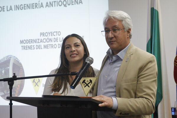 Reconocimiento SAI Aguas Claras
Reconocimiento SAI Aguas Claras
Fecha: Noviembre 11 2021
Para descargar esta fotografía en alta resolución, haga clic sobre la imagen hasta que la misma se despliegue en la pantalla completa; luego dé clic derecho y elija la opción "guardar imagen como". 
En caso de publicación por cualquier medio, solicitamos acompañarla del crédito: "Foto EPM"
Palabras clave: Reconocimiento SAI Aguas Claras
