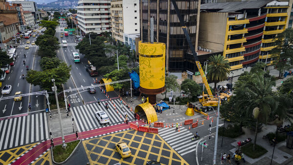 Montaje Alumbrados 2022 Avenida Oriental
Montaje Alumbrados 2022 Avenida Oriental
Fecha: Noviembre 15 2022
Para descargar esta fotografía en alta resolución, haga clic sobre la imagen hasta que la misma se despliegue en la pantalla completa; luego dé clic derecho y elija la opción "guardar imagen como". 
En caso de publicación por cualquier medio, solicitamos acompañarla del crédito: "Foto EPM"

Palabras clave: Montaje Alumbrados 2022 Avenida Oriental