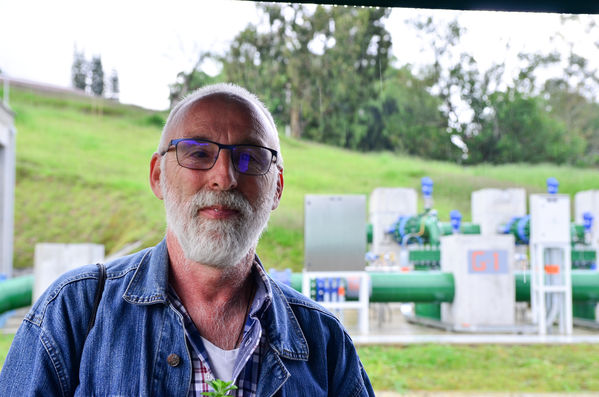 Recorrido Caminos Agua lideres comunitarios Acueducto Sur
Recorrido Caminos Agua lideres comunitarios Acueducto Sur.
Fecha: Noviembre 16 2019.
Para descargar esta fotografía en alta resolución, haga clic sobre la imagen hasta que la misma se despliegue en la pantalla completa; luego dé clic derecho y elija la opción "guardar imagen como". 
En caso de publicación por cualquier medio, solicitamos acompañarla del crédito: "Foto EPM"
Palabras clave: Recorrido Caminos Agua lideres comunitarios Acueducto Sur