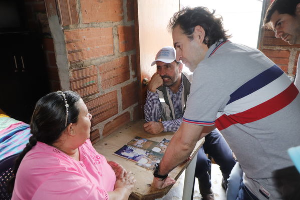 Programa Unidos por el Agua en Villatina
Programa Unidos por el Agua en Villatina
Fecha: Noviembre 18 de 2017
Para descargar esta fotografía en alta resolución, haga clic sobre la imagen hasta que la misma se despliegue en la pantalla completa; luego dé clic derecho y elija la opción "guardar imagen como". 
En caso de publicación por cualquier medio, solicitamos acompañarla del crédito: "Foto EPM"
Palabras clave: Programa Unidos por el Agua en Villatina