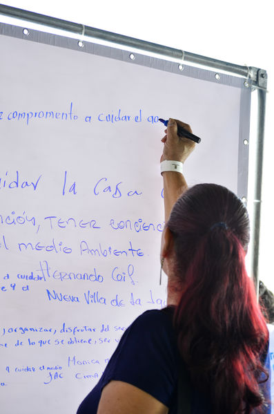 Cierre 2019 Unidos Agua
Cierre 2019 Unidos Agua.
Fecha: Noviembre 22 2019 
Para descargar esta fotografía en alta resolución, haga clic sobre la imagen hasta que la misma se despliegue en la pantalla completa; luego dé clic derecho y elija la opción "guardar imagen como". 
En caso de publicación por cualquier medio, solicitamos acompañarla del crédito: "Foto EPM"
Palabras clave: Cierre 2019 Unidos Agua