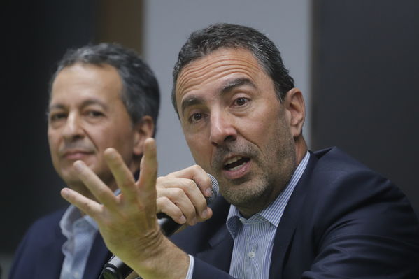 Rueda prensa Alianza EPM Invernergy
Rueda prensa Alianza EPM Invernergy.
Fecha: Noviembre 27 2019 
Para descargar esta fotografía en alta resolución, haga clic sobre la imagen hasta que la misma se despliegue en la pantalla completa; luego dé clic derecho y elija la opción "guardar imagen como". 
En caso de publicación por cualquier medio, solicitamos acompañarla del crédito: "Foto EPM"
Palabras clave: Rueda prensa Alianza EPM Invernergy