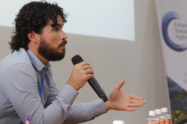 Conferencia anual ICH 2017
Conferencia anual ICH 2017
Fecha: Noviembre 28 de 2017
Para descargar esta fotografía en alta resolución, haga clic sobre la imagen hasta que la misma se despliegue en la pantalla completa; luego dé clic derecho y elija la opción "guardar imagen como". 
En caso de publicación por cualquier medio, solicitamos acompañarla del crédito: "Foto EPM"
Palabras clave: Conferencia anual ICH 2017