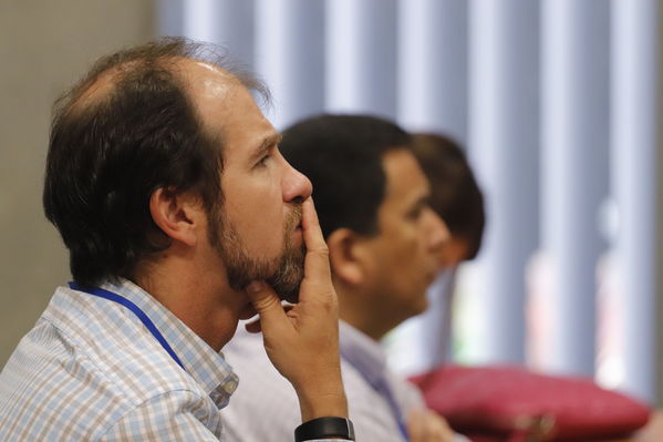 Conferencia anual ICH 2017
Conferencia anual ICH 2017
Fecha: Noviembre 28 de 2017
Para descargar esta fotografía en alta resolución, haga clic sobre la imagen hasta que la misma se despliegue en la pantalla completa; luego dé clic derecho y elija la opción "guardar imagen como". 
En caso de publicación por cualquier medio, solicitamos acompañarla del crédito: "Foto EPM"
Palabras clave: Conferencia anual ICH 2017