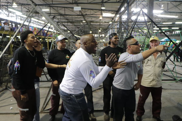 Rueda de prensa Alumbrado Navideño 2017
Rueda de prensa Alumbrado Navideño 2017
Fecha: Noviembre 3 de 2017
Para descargar esta fotografía en alta resolución, haga clic sobre la imagen hasta que la misma se despliegue en la pantalla completa; luego dé clic derecho y elija la opción "guardar imagen como". 
En caso de publicación por cualquier medio, solicitamos acompañarla del crédito: "Foto EPM"
Palabras clave: Rueda de prensa Alumbrado Navideño 2017