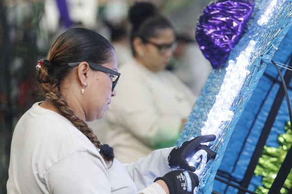Rueda de prensa Alumbrado Navideño 2017
Rueda de prensa Alumbrado Navideño 2017
Fecha: Noviembre 3 de 2017
Para descargar esta fotografía en alta resolución, haga clic sobre la imagen hasta que la misma se despliegue en la pantalla completa; luego dé clic derecho y elija la opción "guardar imagen como". 
En caso de publicación por cualquier medio, solicitamos acompañarla del crédito: "Foto EPM"
Palabras clave: Rueda de prensa Alumbrado Navideño 2017