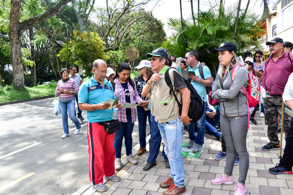 Recorrido de "Los Caminos del Agua" con lideres comunitarios Saneamiento Norte
Fecha: Noviembre 30 de 2019
Para descargar esta fotografía en alta resolución, haga clic sobre la imagen hasta que la misma se despliegue en la pantalla completa; luego dé clic derecho y elija la opción "guardar imagen como".
En caso de publicación por cualquier medio, solicitamos acompañarla del crédito: "Foto EPM"
