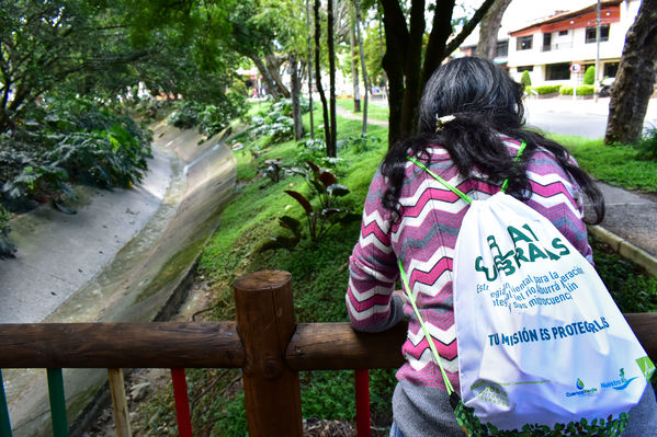 Recorrido de "Los Caminos del Agua" con lideres comunitarios Saneamiento Norte
Fecha: Noviembre 30 de 2019
Para descargar esta fotografía en alta resolución, haga clic sobre la imagen hasta que la misma se despliegue en la pantalla completa; luego dé clic derecho y elija la opción "guardar imagen como".
En caso de publicación por cualquier medio, solicitamos acompañarla del crédito: "Foto EPM"
