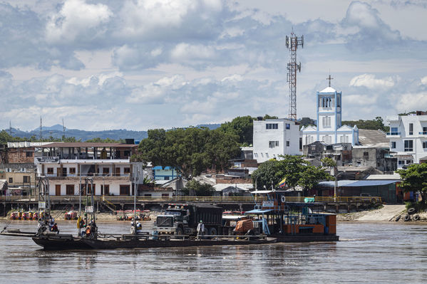Seguridad trabajo Termoeléctrica Sierra Puerto Nare
Seguridad en el trabajo Termoeléctrica La Sierra Puerto Nare. 
Fecha: Noviembre 5 2019. 
Para descargar esta fotografía en alta resolución, haga clic sobre la imagen hasta que la misma se despliegue en la pantalla completa; luego dé clic derecho y elija la opción "guardar imagen como". 
En caso de publicación por cualquier medio, solicitamos acompañarla del crédito: "Foto EPM"
Palabras clave: Seguridad trabajo Termoeléctrica Sierra Puerto Nare