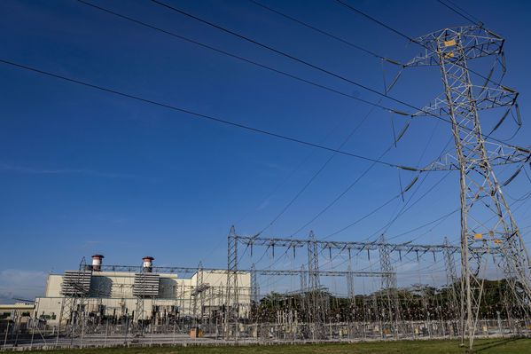 Seguridad trabajo Termoeléctrica Sierra Puerto Nare
Seguridad en el trabajo Termoeléctrica La Sierra Puerto Nare. 
Fecha: Noviembre 5 2019. 
Para descargar esta fotografía en alta resolución, haga clic sobre la imagen hasta que la misma se despliegue en la pantalla completa; luego dé clic derecho y elija la opción "guardar imagen como". 
En caso de publicación por cualquier medio, solicitamos acompañarla del crédito: "Foto EPM"
Palabras clave: Seguridad trabajo Termoeléctrica Sierra Puerto Nare